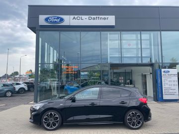 Fahrzeugabbildung Ford Focus Lim. ST-Line, LED, Winterpaket, Navi