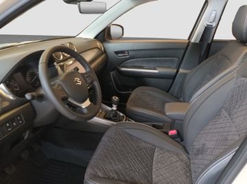 Fotografie 9 des Suzuki Vitara 1.4 Mild-Hybrid Comfort+ SD Navi SHZ