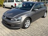 Volkswagen Golf VII 1.6 TDI  Lim. Comfortline BMT - Volkswagen Golf mit Diesel-Antrieb: Limousine, 1.6