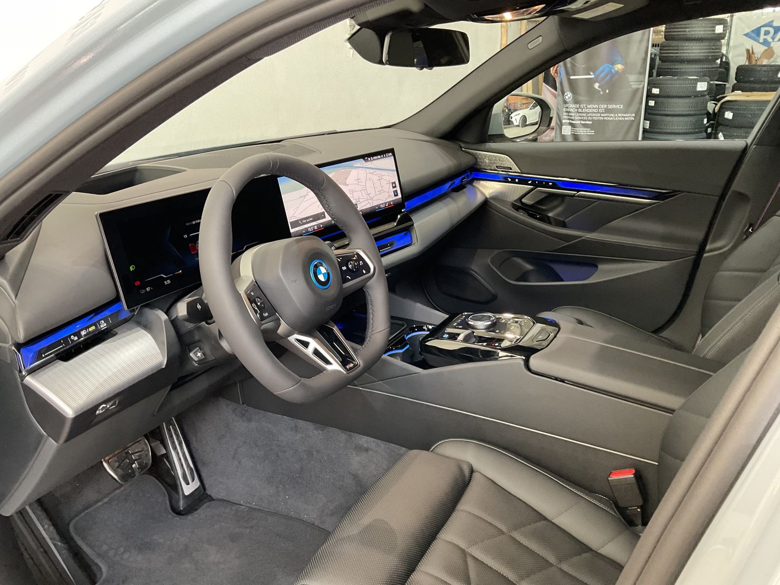 Fahrzeugeinzelansicht 10 Fahrzeugabbildung BMW i5 xDrive40 |Sitzbelüftung |elektr. Sitzverst. v