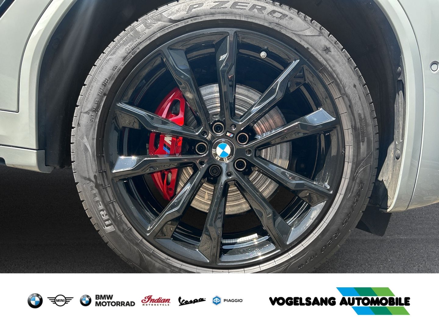 Fahrzeugabbildung BMW X4 M40i,Panodach,HeadUp,Standheizung,AHK,H&KSoun