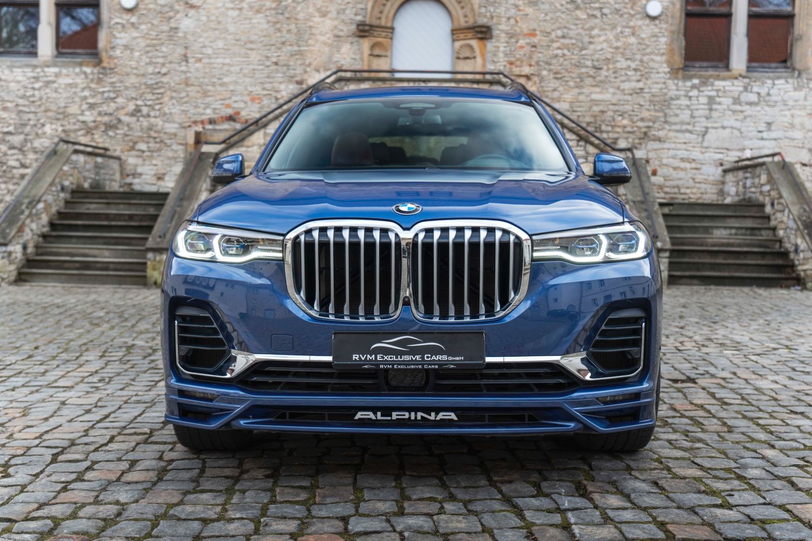 Fahrzeugabbildung ALPINA XB7 LASERLICHT ACC MASSAGE SKYROOF B&W 360° AHK