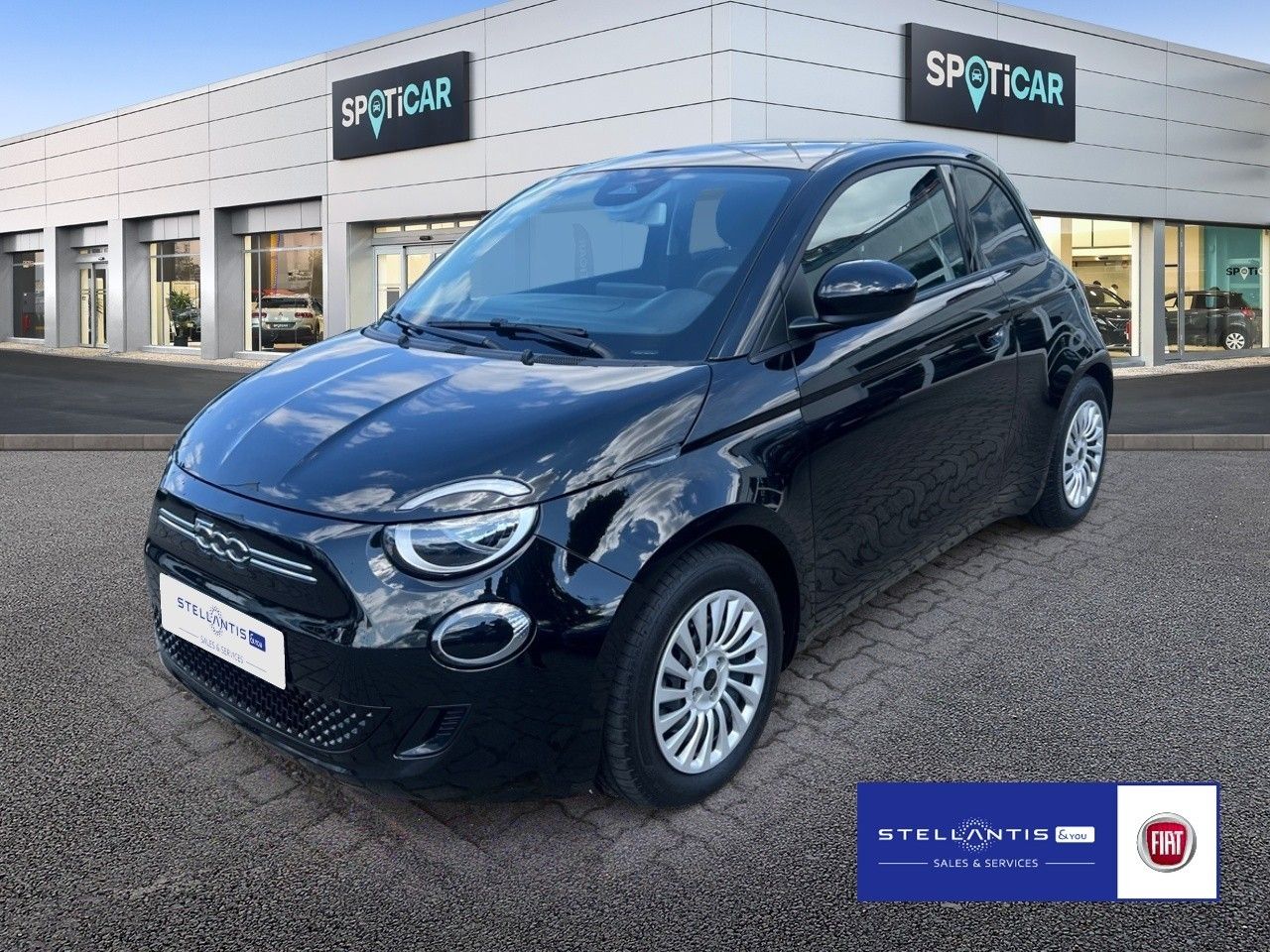 Fiat 500e Base 118 Automatik; *Audio*Touchscreen