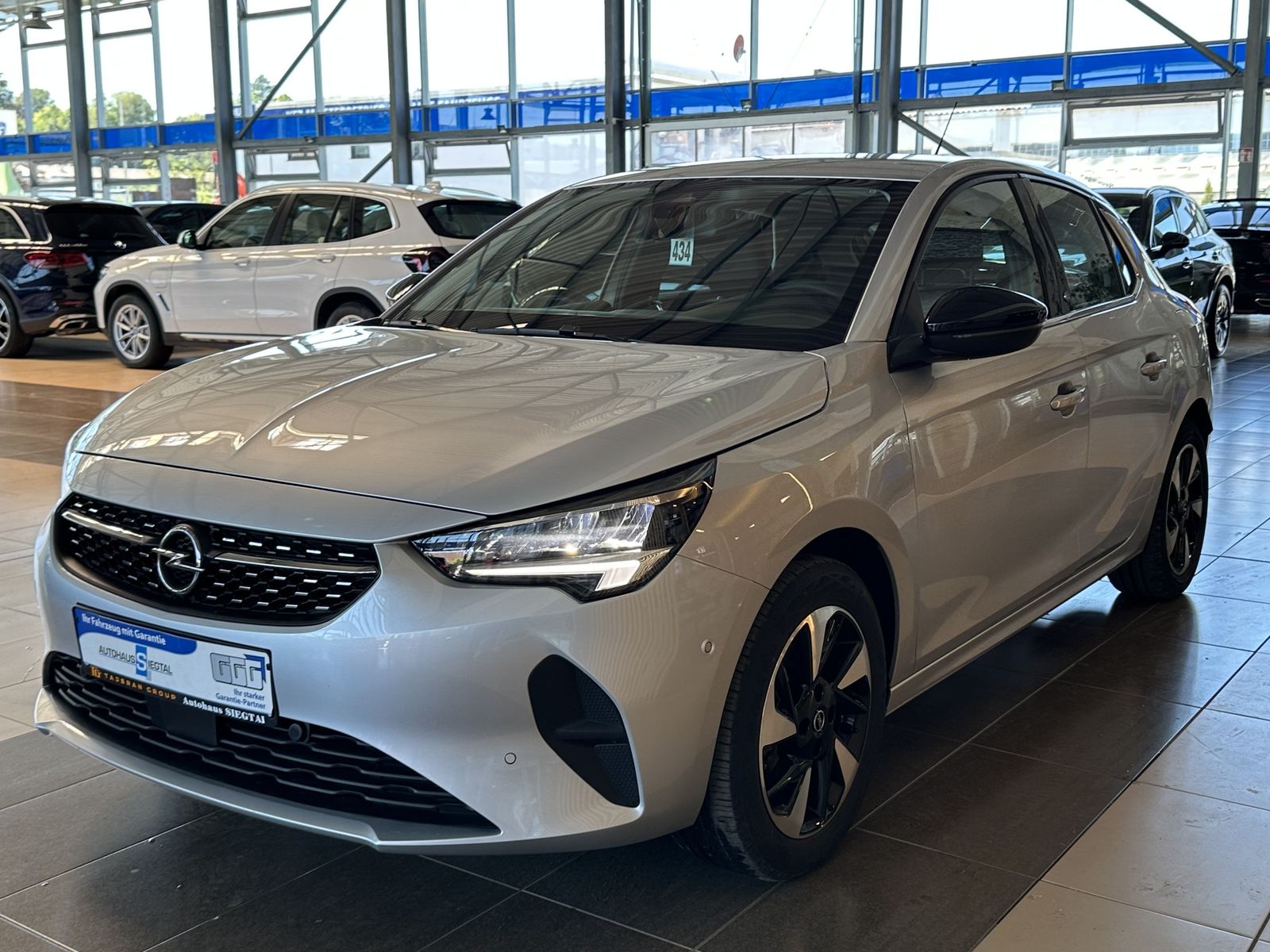 Opel Corsa e Elegance Tempomat Voll-LED SHZ PDCv+h imagem 3