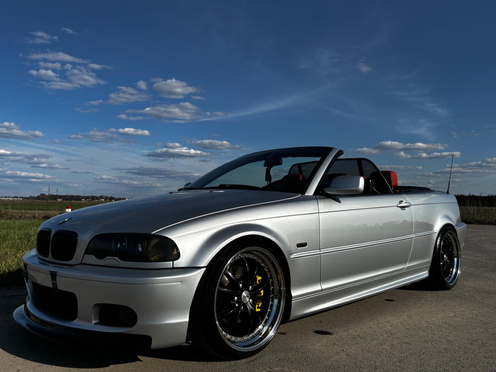 BMW 330