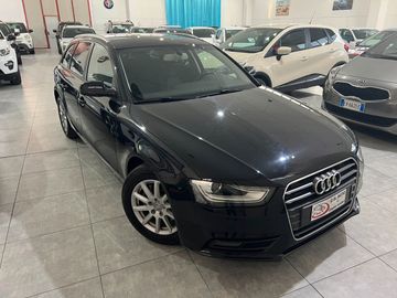Audi A4 - 1