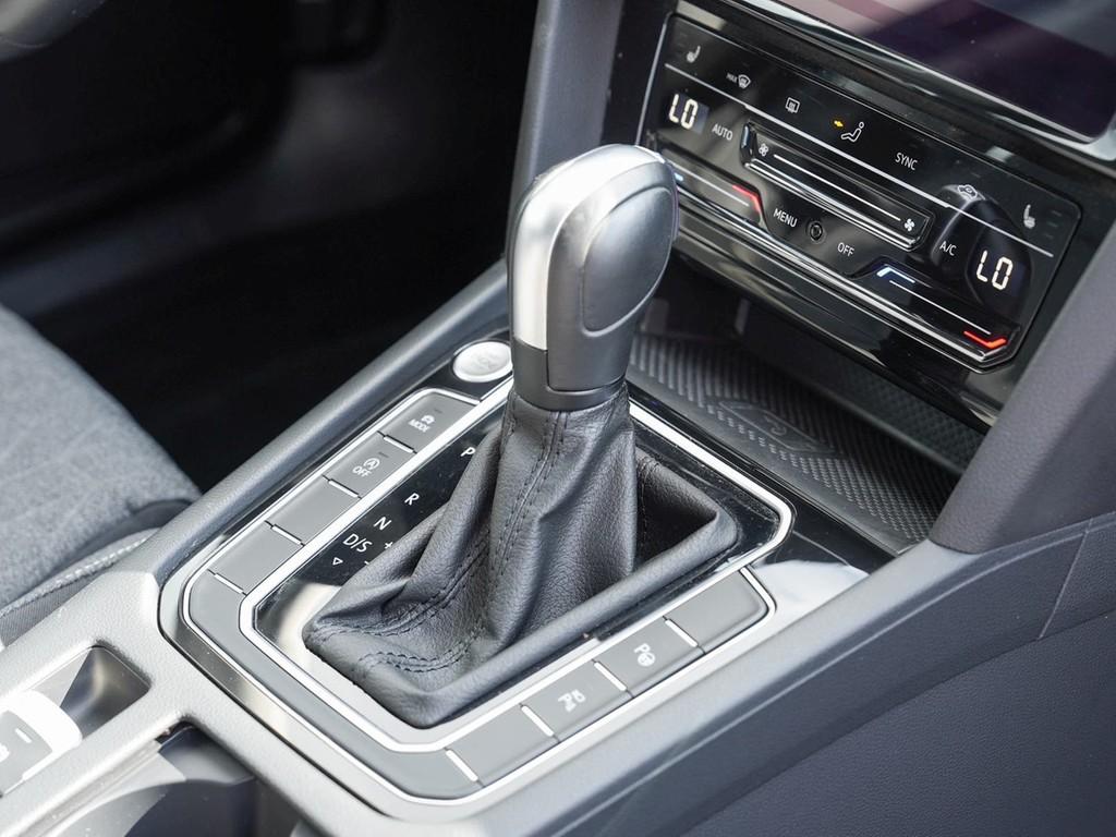 Volkswagen Passat TDI DSG Business /MatrixLED/AHK, миниатюра 11