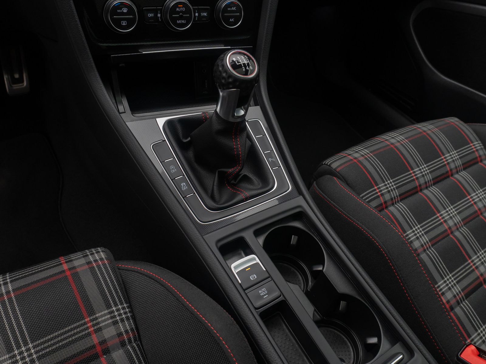 Fahrzeugabbildung Volkswagen Golf GTI Perform Sound PDC Navi Notbrems BiXenon