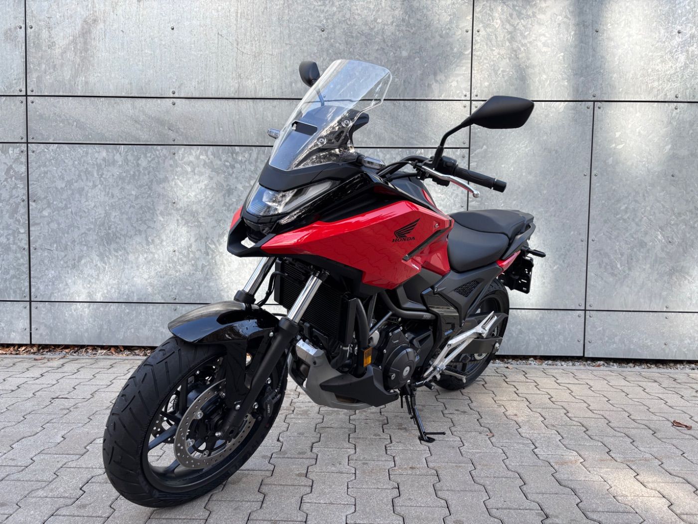 Fahrzeugabbildung Honda NC 750 X A 2025 Hauptständer