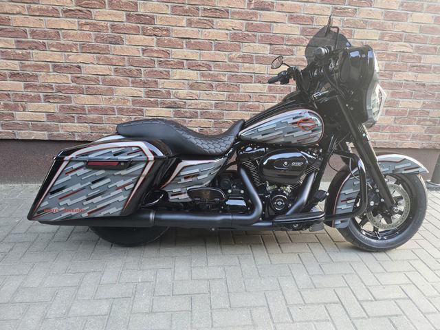 Harley-Davidson Street Glide 107ci