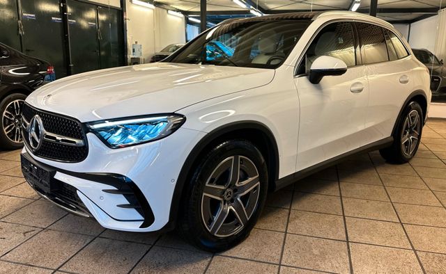 Mercedes-Benz GLC 300 4Matic  AMG-Line Pano Navi LED 360° KAM