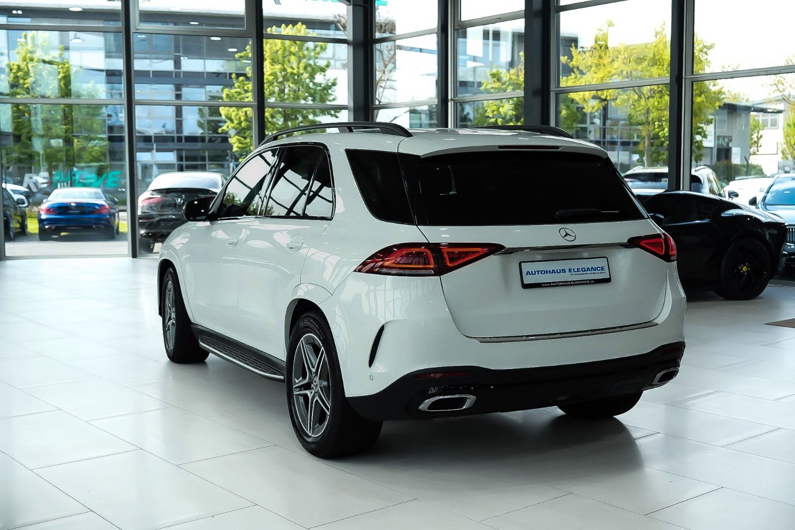 Mercedes-Benz GLE 300 d 4M AMG-LINE NIGHT AIRMATIC MULTIBEAM foto 3