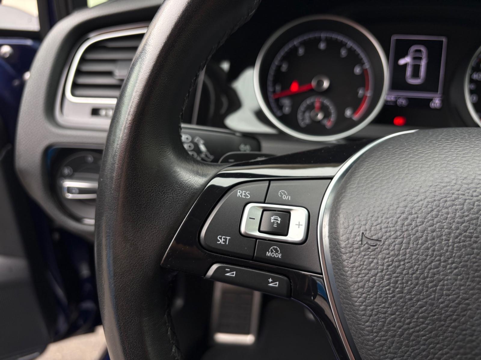 Volkswagen Golf VII Lim. DSG Join BlueMotion ACC/DAB+/LED