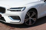 Volvo V60 T6 Inscription PHEV AWD *Pano*RFK*LED* - Volvo V60: Allradantrieb