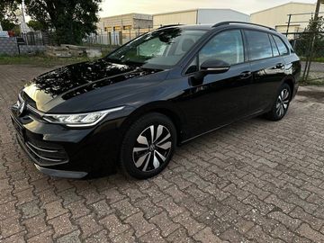 Volkswagen Golf - 10