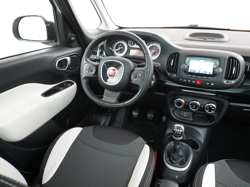 Fiat 500L Trekking 1.4-T-Jet panorama dach AHK navi s