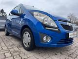 Chevrolet Spark LS+ - blaue Chevrolet Spark