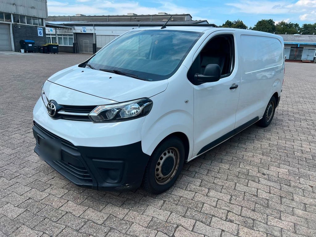 Image of Toyota Proace Max