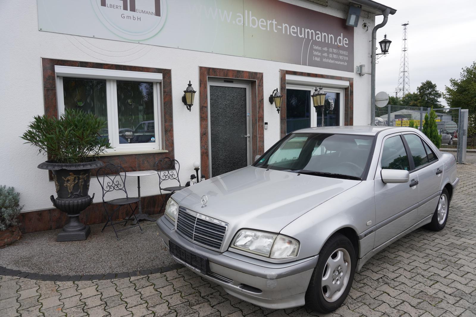 Mercedes-Benz C 180 C 180 Classic Selection (202.018)