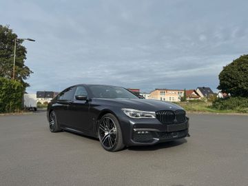 BMW 740 - 3