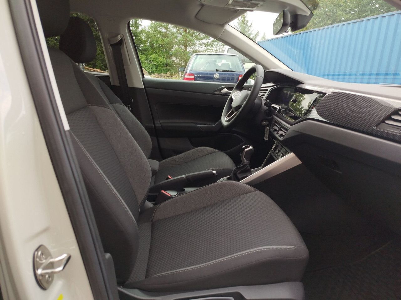 Fahrzeugabbildung Volkswagen Polo Life 1.0 l TSI OPF 70 kW (95 PS) 5-Gang