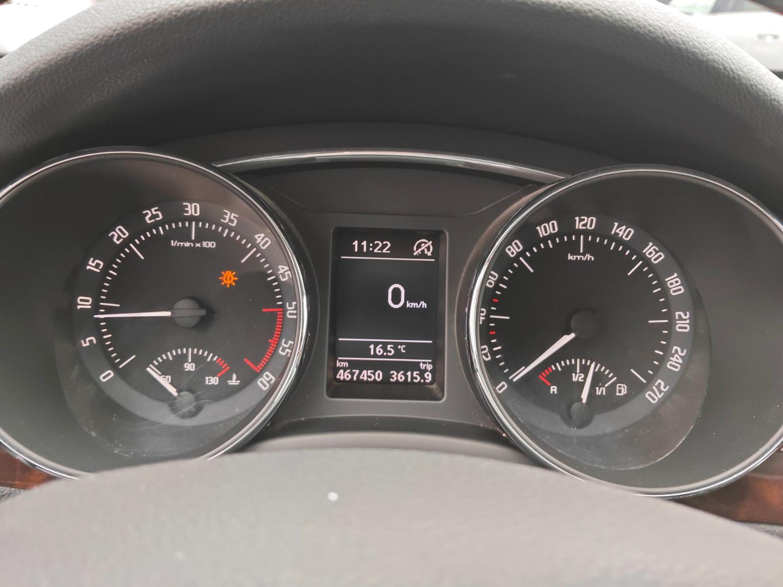 Skoda Superb 2014 — photo 5