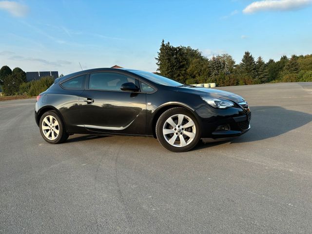 Opel Astra GTC