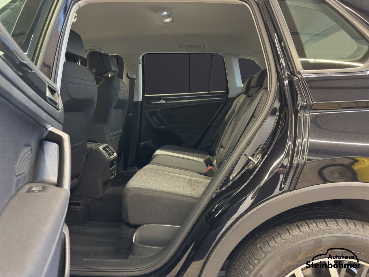 Volkswagen Tiguan - Bild 15