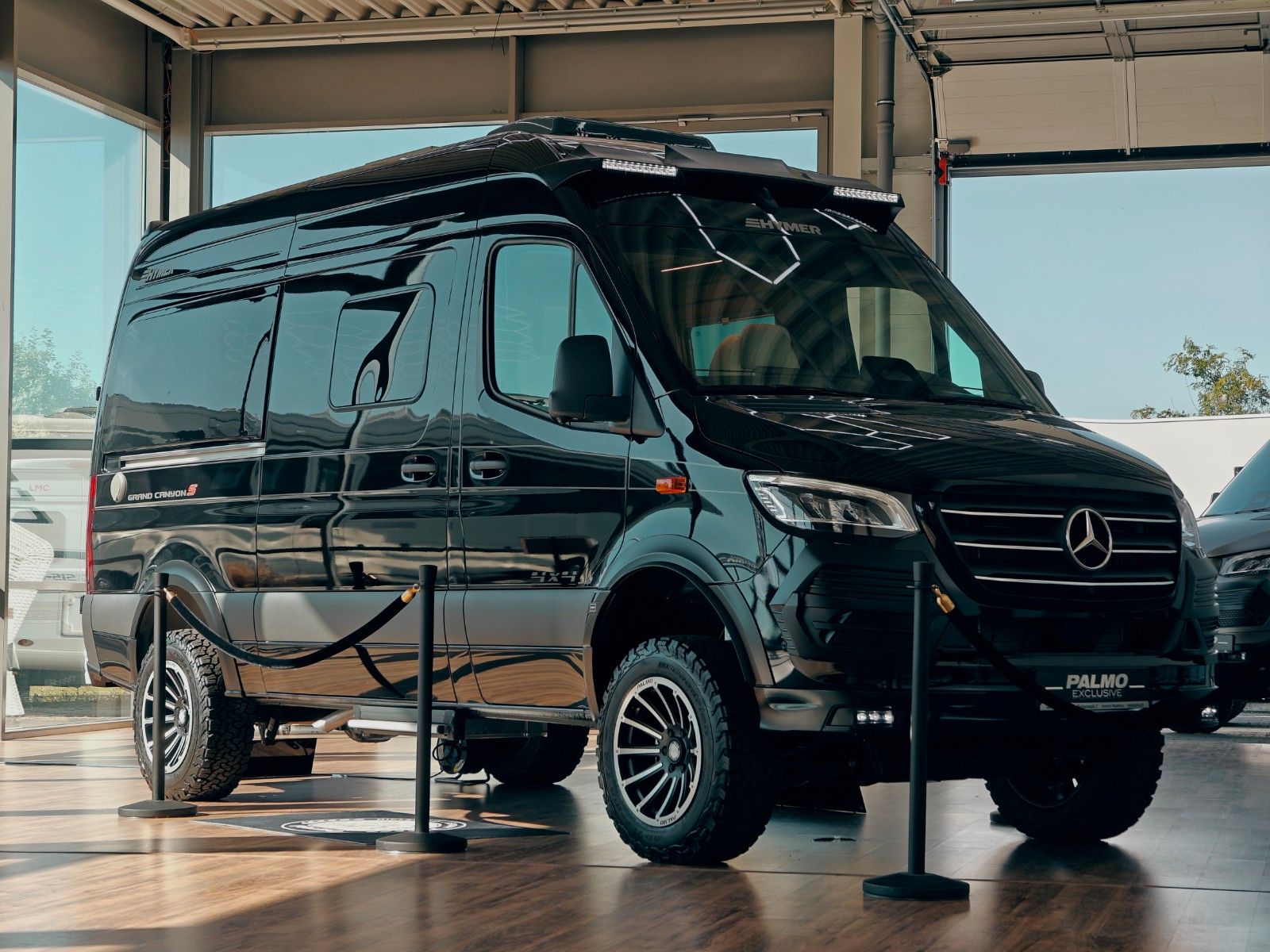 Fahrzeugabbildung HYMER / ERIBA / HYMERCAR GRAND CANYON S 4x4 MB 600 by palmo