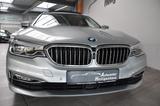 BMW 530 i Luxury Line Touring Head-Up 360 Pano - silberne BMW 530