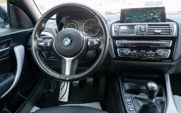 Fahrzeugabbildung BMW M240i CABRIO AC SCHNITZER 400PS|SCHALTER|AMBIENT