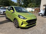 Hyundai i10 Trend  Automatik/Navi/Kamera/Sitzheizung - Hyundai i10 in Saarbrücken