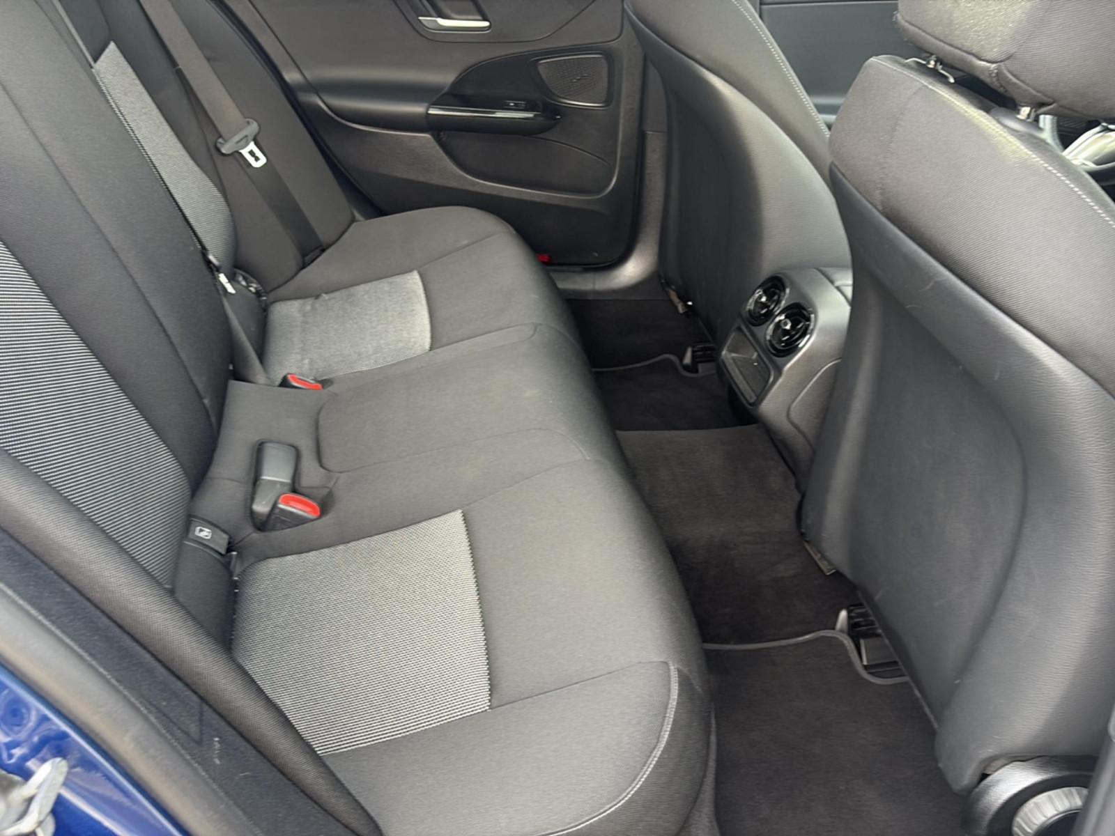Mercedes-Benz C-Class d Kamera*LED*DAB*Distro*Navi+*Panoramadach, миниатюра 28