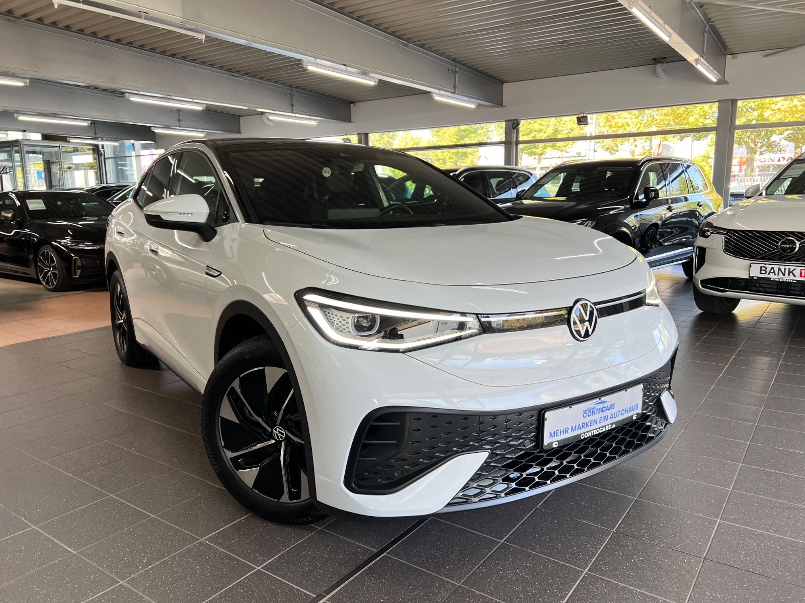 Volkswagen ID.5 Pro 128 kW +77KWH+Wärmepumpe+AHK+PANO