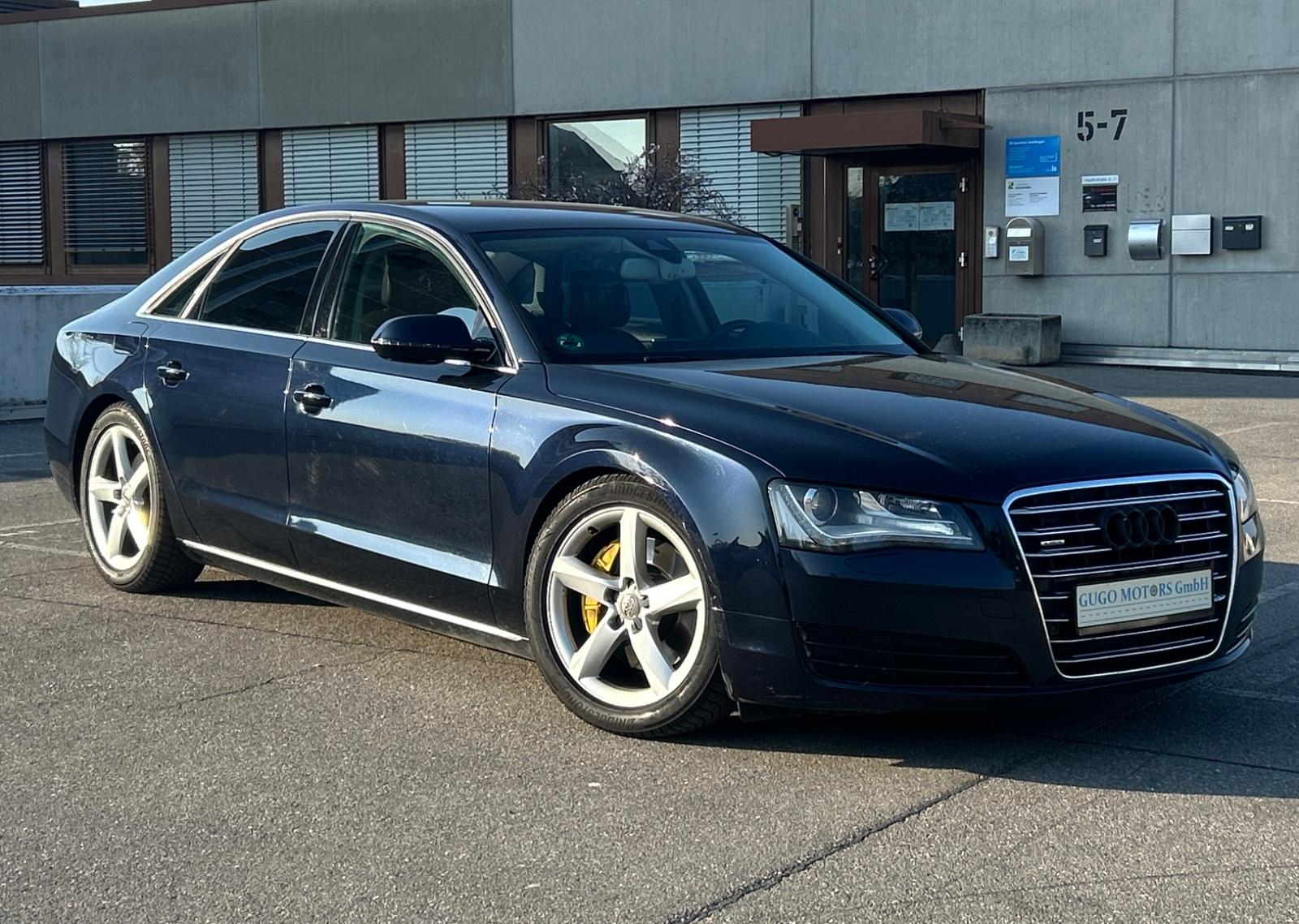 Audi A8 3.0 TDI quattro / Bose / Komfortsitze