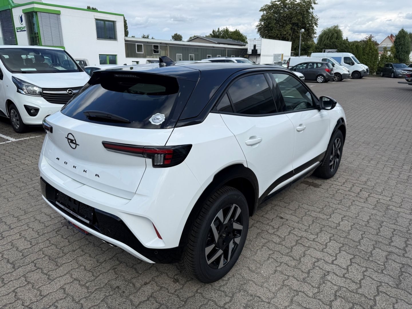Fahrzeugabbildung Opel Mokka 1.2 GS mit SHZ+LHZ+Kamera+Allwetter