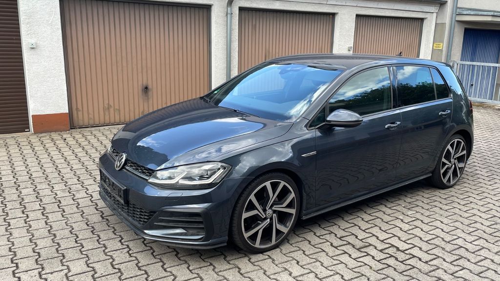 Image of Volkswagen Golf