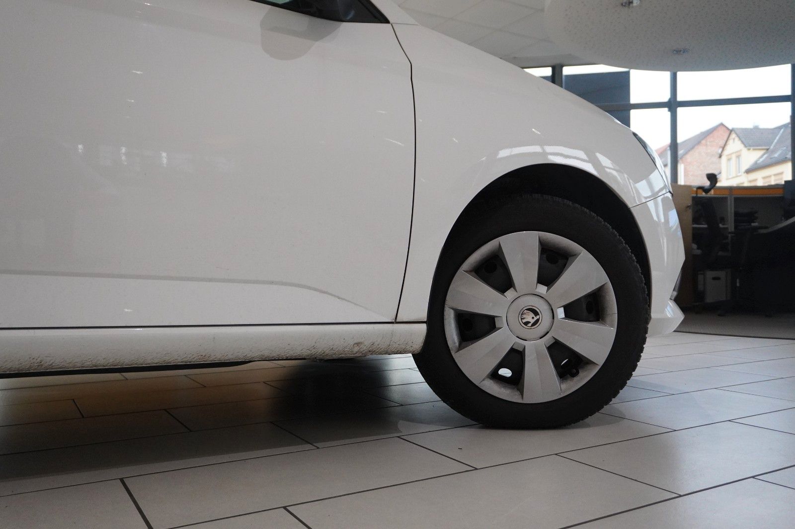 Fahrzeugabbildung SKODA Fabia 1.0 ACTIVE 5-TÜR LED/KLIMA/USB/NEBEL/BT