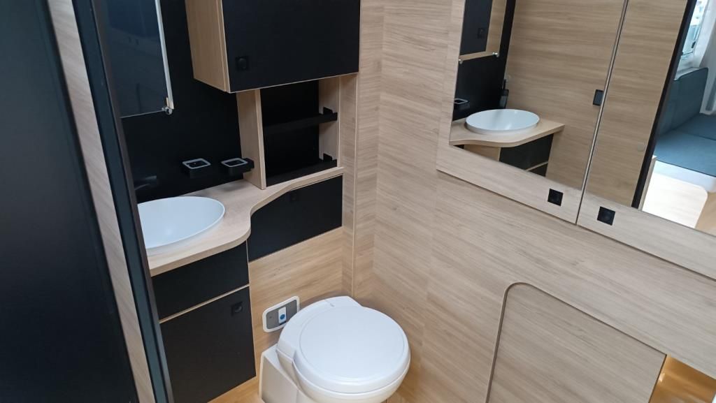 Autohaus Zimpel & Franke - Challenger 270 Graphite MJ26 +Automatik+Arktik+Solar+Markis - Bild 9 Autohaus Zimpel & Franke - Challenger 270 Graphite MJ26 +Automatik+Arktik+Solar+Markis - Bild 9