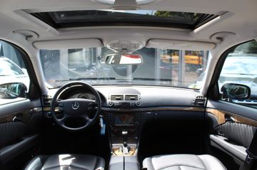 Mercedes E 280 - 9