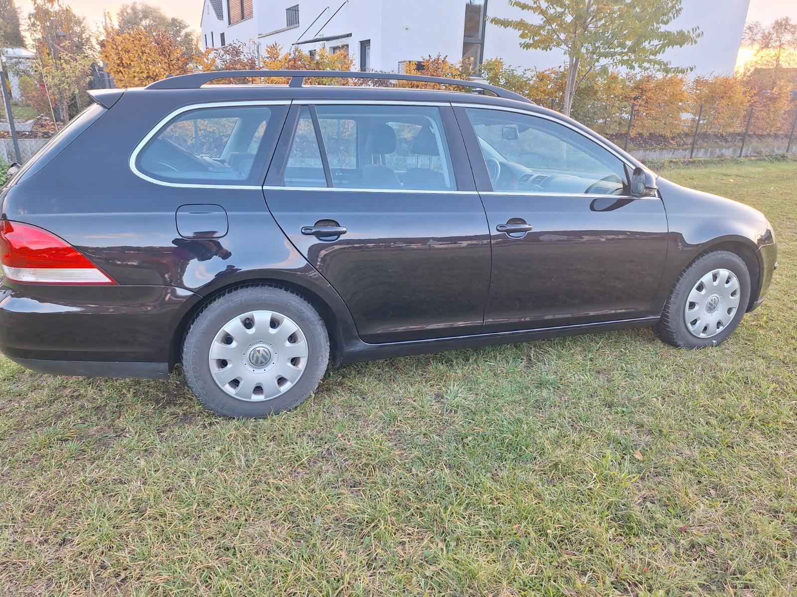 Volkswagen Golf 2008 — interior