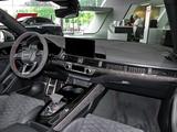 Audi RS 4 Avant 450 PS tiptronic | PANO | Sport-Fahrw - Audi RS4 mit Benzin-Antrieb: Navigationssystem, Limousine