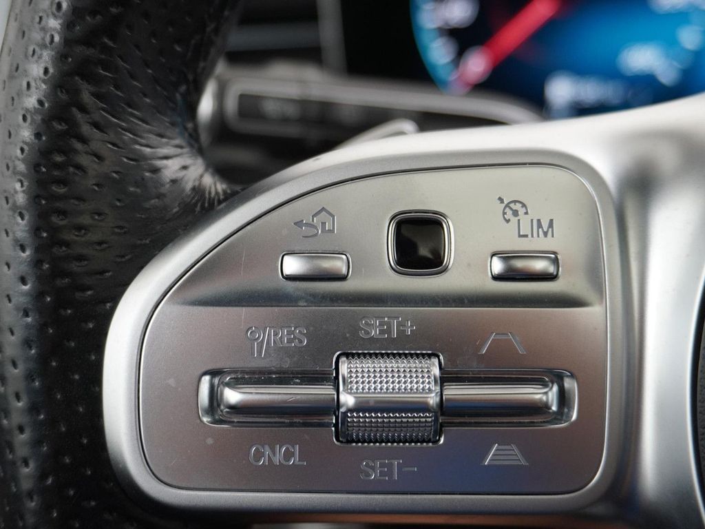 Mercedes-Benz GLE 300 d 4MATIC AMG Premium Plus | luftfederung