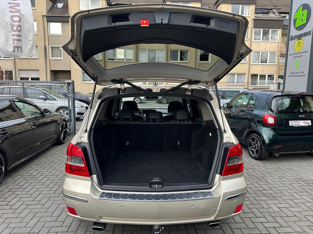 Mercedes-Benz GLK 220