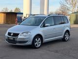 Volkswagen Touran United *Automatik*  / 7 Sitzer / AHK / - gebrauchte VW Touran aus dem Jahr 2008