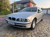 BMW e39 528i top zustand 180.000 km frisch... - BMW 528: E39