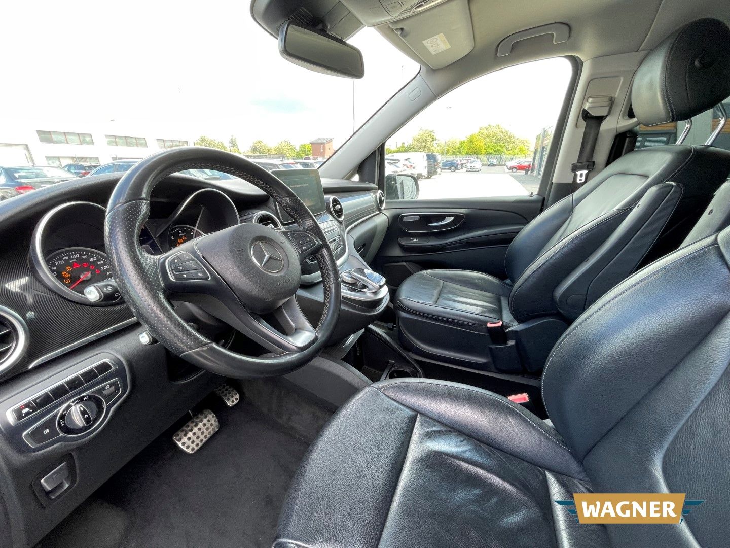 Fahrzeugabbildung Mercedes-Benz V 250 d SCORE kompakt CDI BT Motorschaden