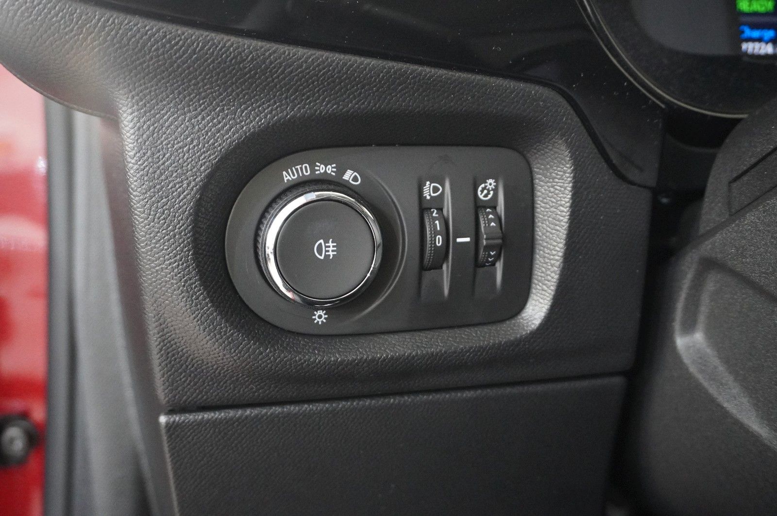 Fahrzeugabbildung Opel Corsa-e F EDITION 3-PHASIG NAVI/KAMERA/SHZ/DAB+