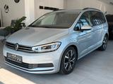 Volkswagen Touran Comfortline  1,5 TSI /DSG/ 7 SITZE/STHZ - VW Touran von 2025
