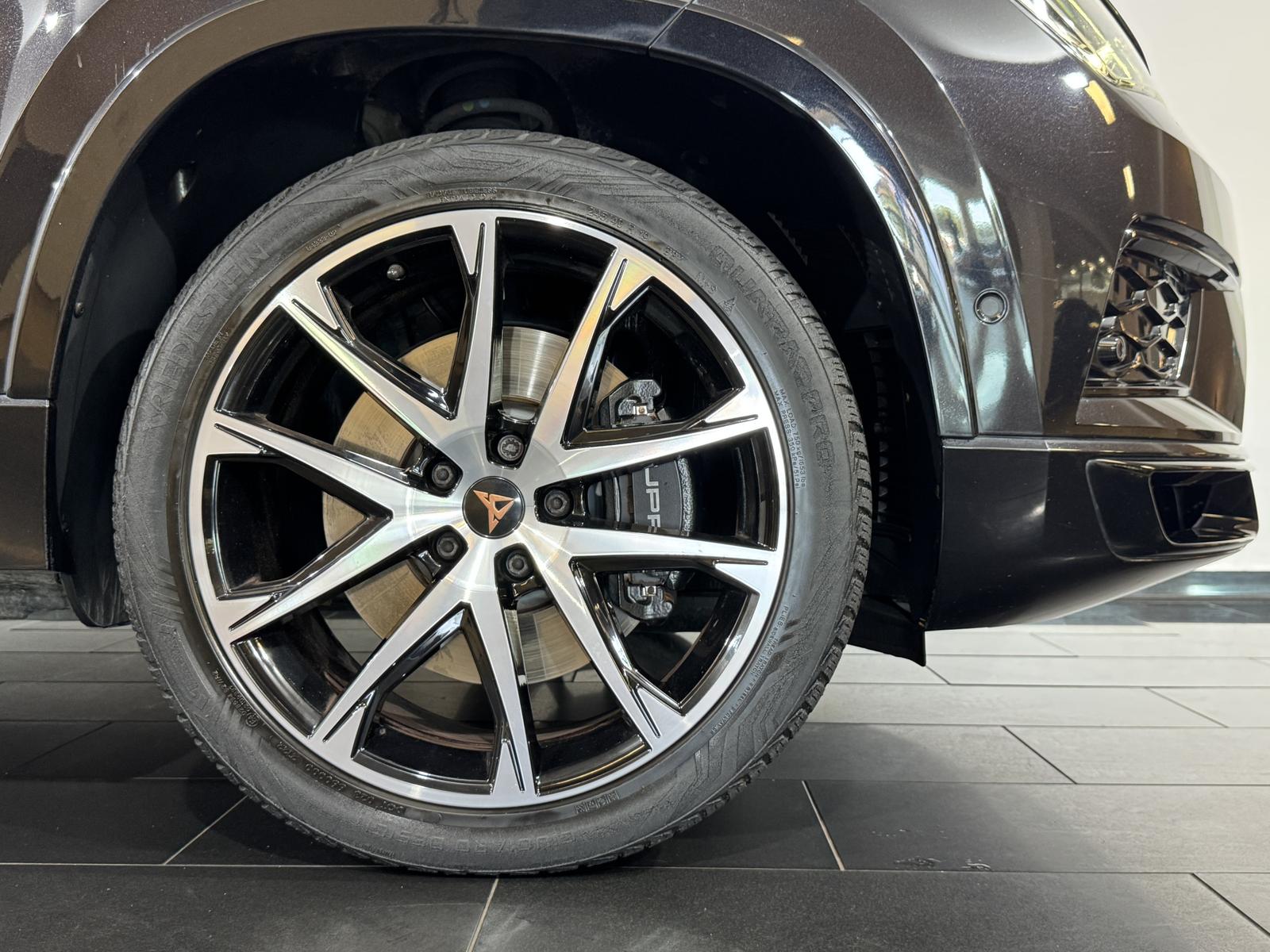 Cupra Ateca 4Drive*DCC*Alcantara*LED*360°*Beats*KeyGo*